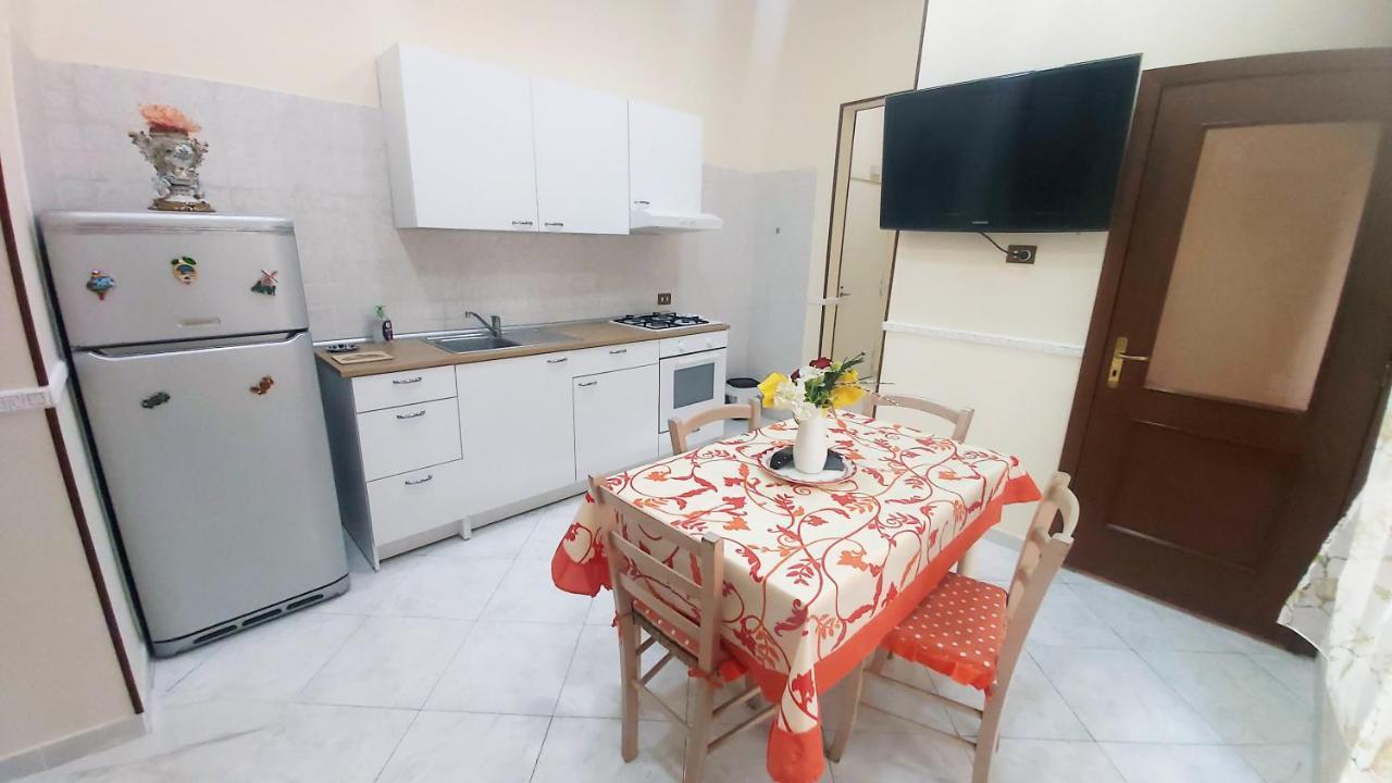 那不勒斯Casa Borbonica公寓 外观 照片